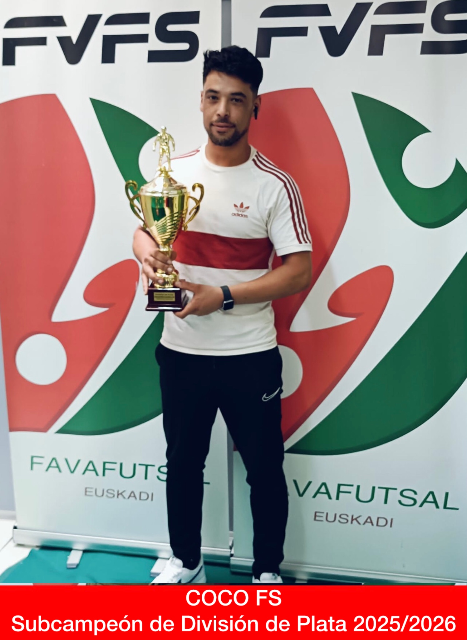 Entrega de trofeos. Premiación del equipo COCO FS., como Subcampeón de División de Plata en la temporada 2025/2026.