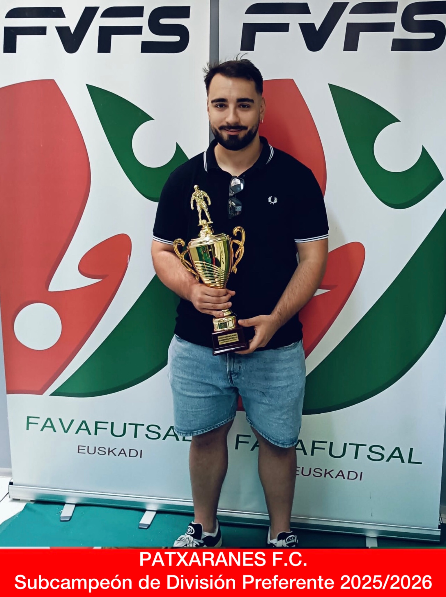 Entrega de trofeos. Premiación del equipo PATXARANES F.C., como Subcampeón de División Preferente en la temporada 2025/2026.