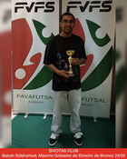 Entrega de trofeos. Premiación de Babah Sidahamed  del equipo Bixotas Club, máximo goleador de División Preferente 2024/2025.