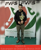 Entrega de trofeos. Premiación del equipo Coco F.S, subcampeón de División de Bronce 2024/2025.